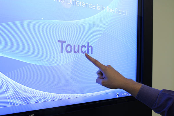 Ecran interactif tactile sur le marché des TBI
