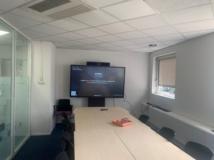 Potentiels écrans numériques interactifs 75 pouces