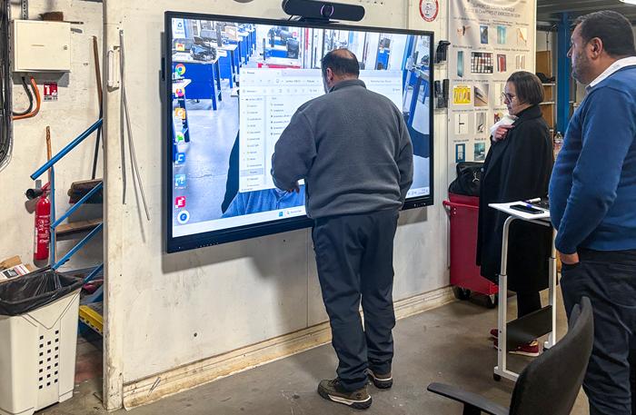 Utilisation de l’écran interactif pour l’apprentissage en serrurerie
