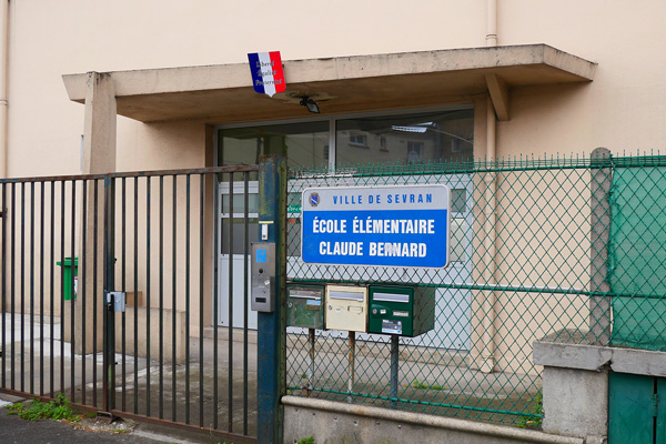 Déploiement d’écrans interactifs combinés aux tableaux blancs à l’école élémentaire Claude Bernard - Ville de Sevran